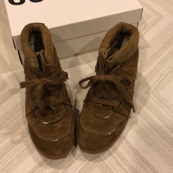 Schutz Saint Bridget Hidden-Wedge Sneaker Boot - Picture 1 of 7